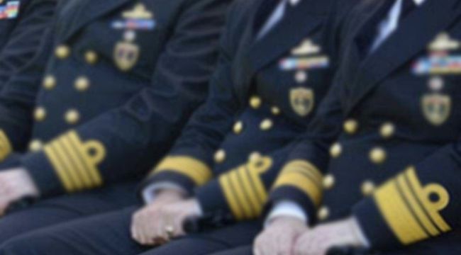 "En iyisi iki bildiri ile sizi baş başa bırakalım, bunların neresinde “Darbe çağrısı” varmış bulmaya çalışın!"