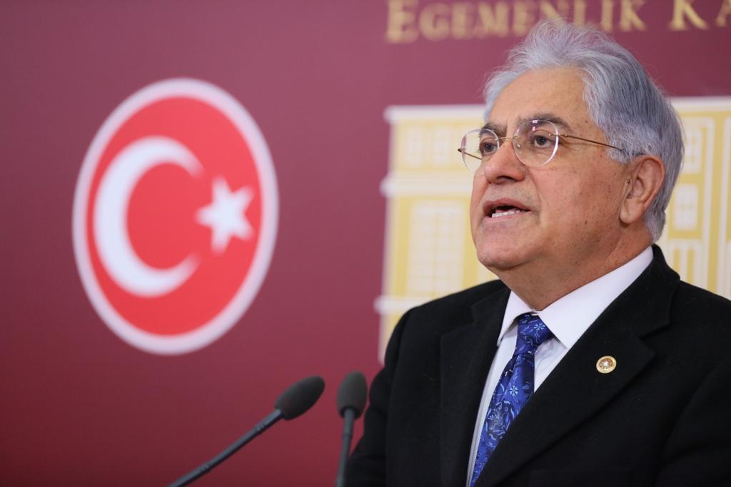 CHP'li Servet Ünsal'dan çarpıcı açıklamalar: "Emeklilerden nasıl darbe bekliyorlar?"