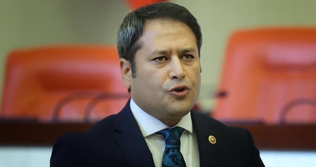AKP milletvekili Ali Şahin'in otomobili tıra çarptı
