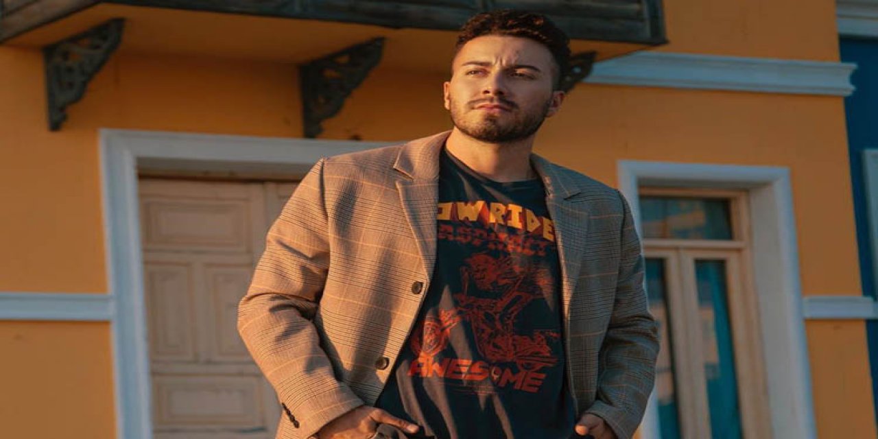 Enes Batur'un evine korona partisi baskını!