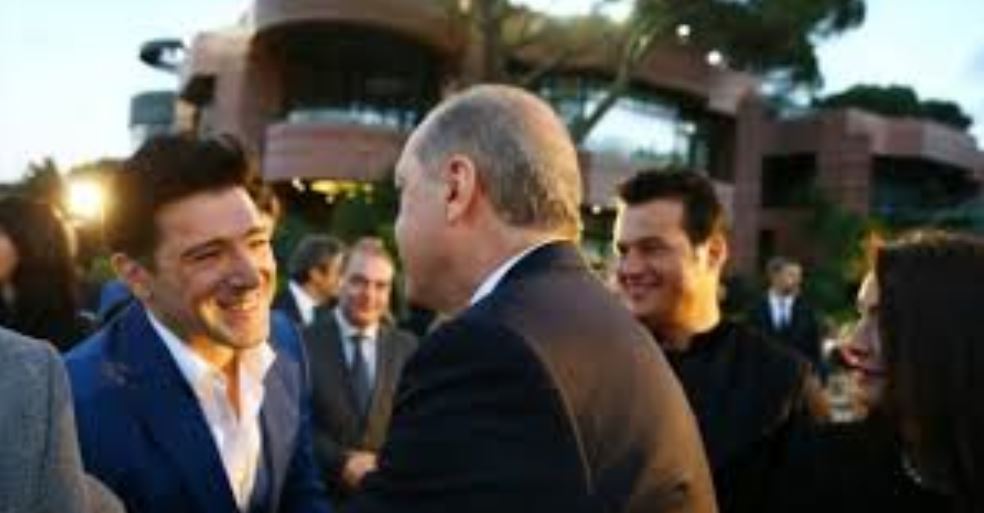 Çürük raporu aldı... Askerlik yapmadı...  Herkes hakkında yorum yaptı...