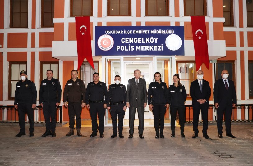 Erdoğan ve Süleyman Soylu Çengelköy Polis Merkezi'nde iftar yaptı