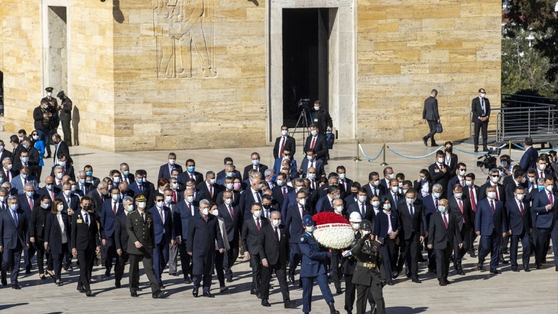 Erdoğan bu yıl da geleneği bozmadı! Anıtkabir'deki 23 Nisan törenine katılmadı