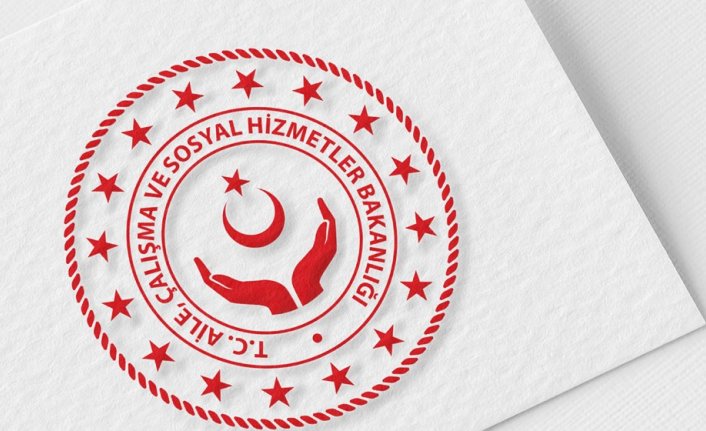 Bakanlık ikiye bölündü.. Soru önergeleri ortada kaldı!