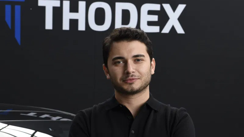 Yılmaz Özdil: "Bu arkadaş eşek yüküyle dolar toplarken, hiç soran olmamış mı?"