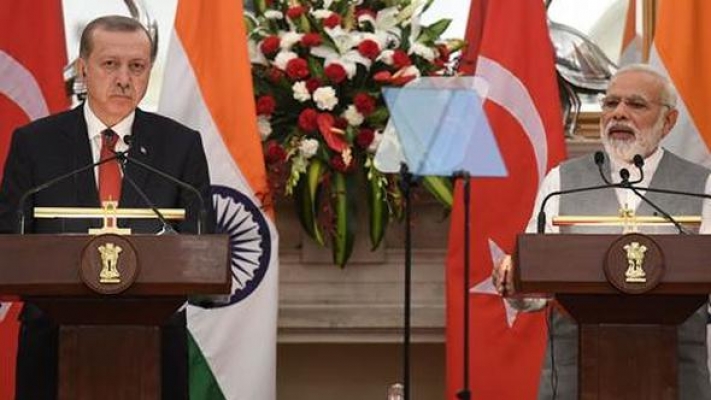 Hindistan’dan da 'FETÖ' mesajı