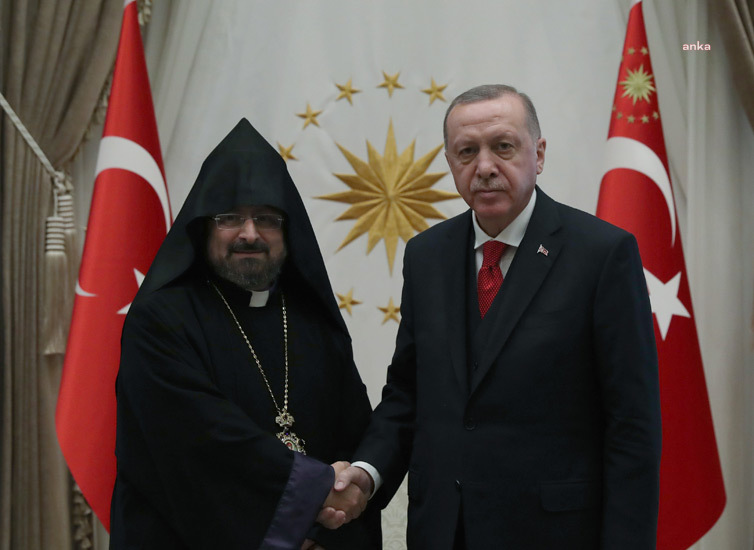 Cumhurbaşkanı Erdoğan’dan Ermeni Patriğe mesaj: “Hepimiz insanlık ailesinin fertleriyiz”