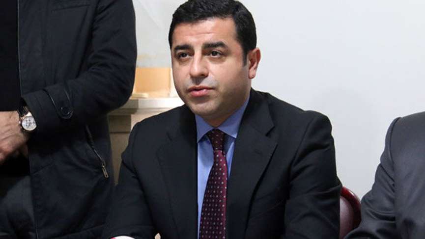 Demirtaş: Doların neden 10 TL olduğunu öğrenmek istiyorsanız gelin, Kobanê kumpas davasını izleyin