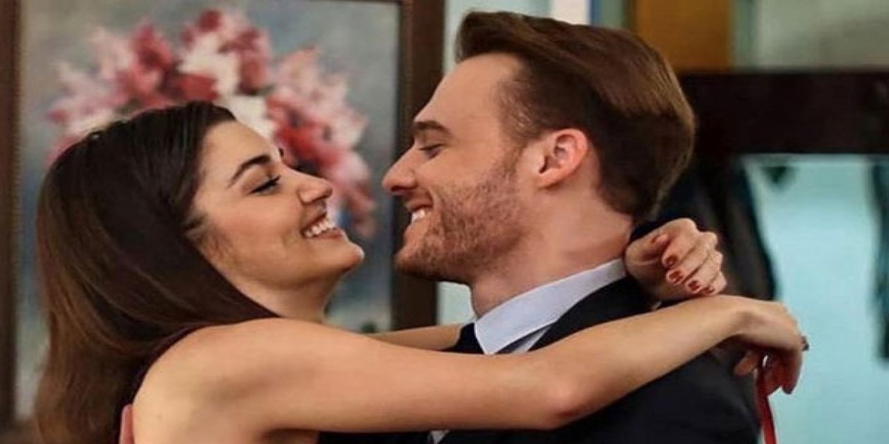 Hande Erçel ile Kerem Bürsin'den el ele ilk kare!