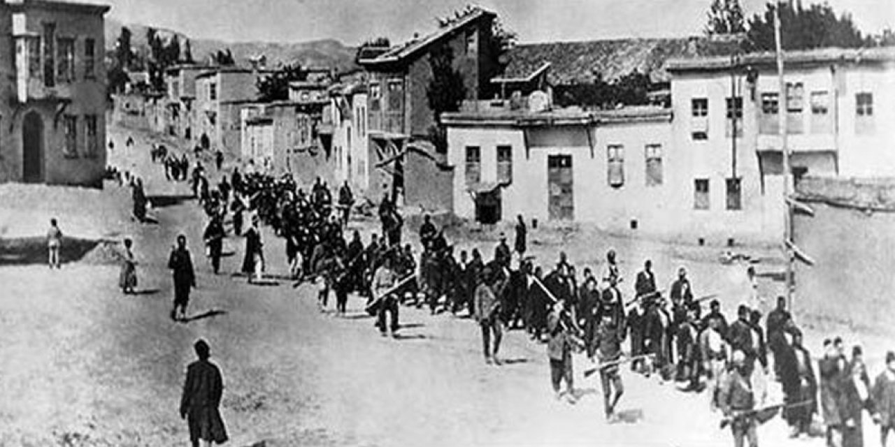 Yılmaz Özdil'den tarihe geçecek yazı: 'Ermeni soykırımı' iftirasına böyle sessiz kalmaya devam edersek...
