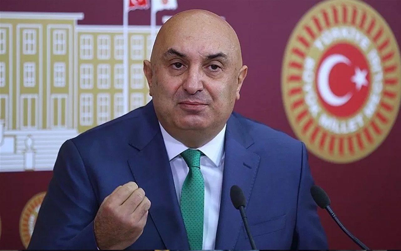 CHP’li Özkoç, Erdoğan’a sordu: “Arkanızı dönüp sarayınıza gittiniz! Milletimiz ne yapacak?”