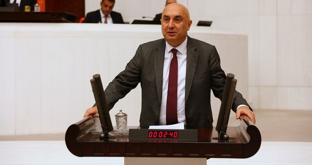 CHP’li Özkoç, Meclis’te ikramiye çağrısı: “Emekli ikramiyesini 1500 olarak belirleyelim”