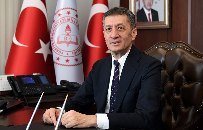 Bakanı Selçuk'tan liselerde sınav açıklaması: "İkinci dönemde tek sınav olacak"
