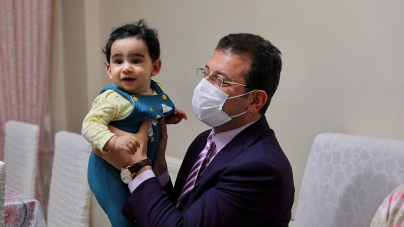 İmamoğlu: "Bir annenin duasını alıyorsam, ne mutlu bana!"