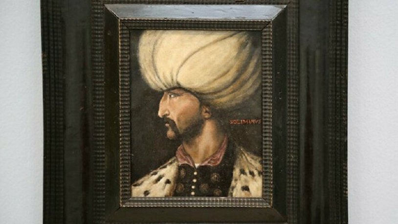 Kanuni Sultan Süleyman'ın portresi İBB'ye bağışlandı