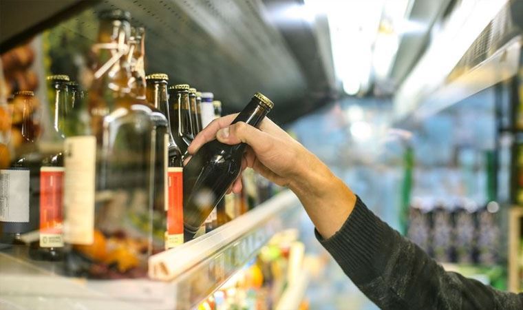Skandal! Alkol yasağına onay vermeyen başkanların isimleri ile sahte belge...