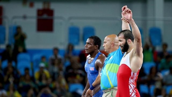 Avrupa Güreş Şampiyonasında finaldeyiz!