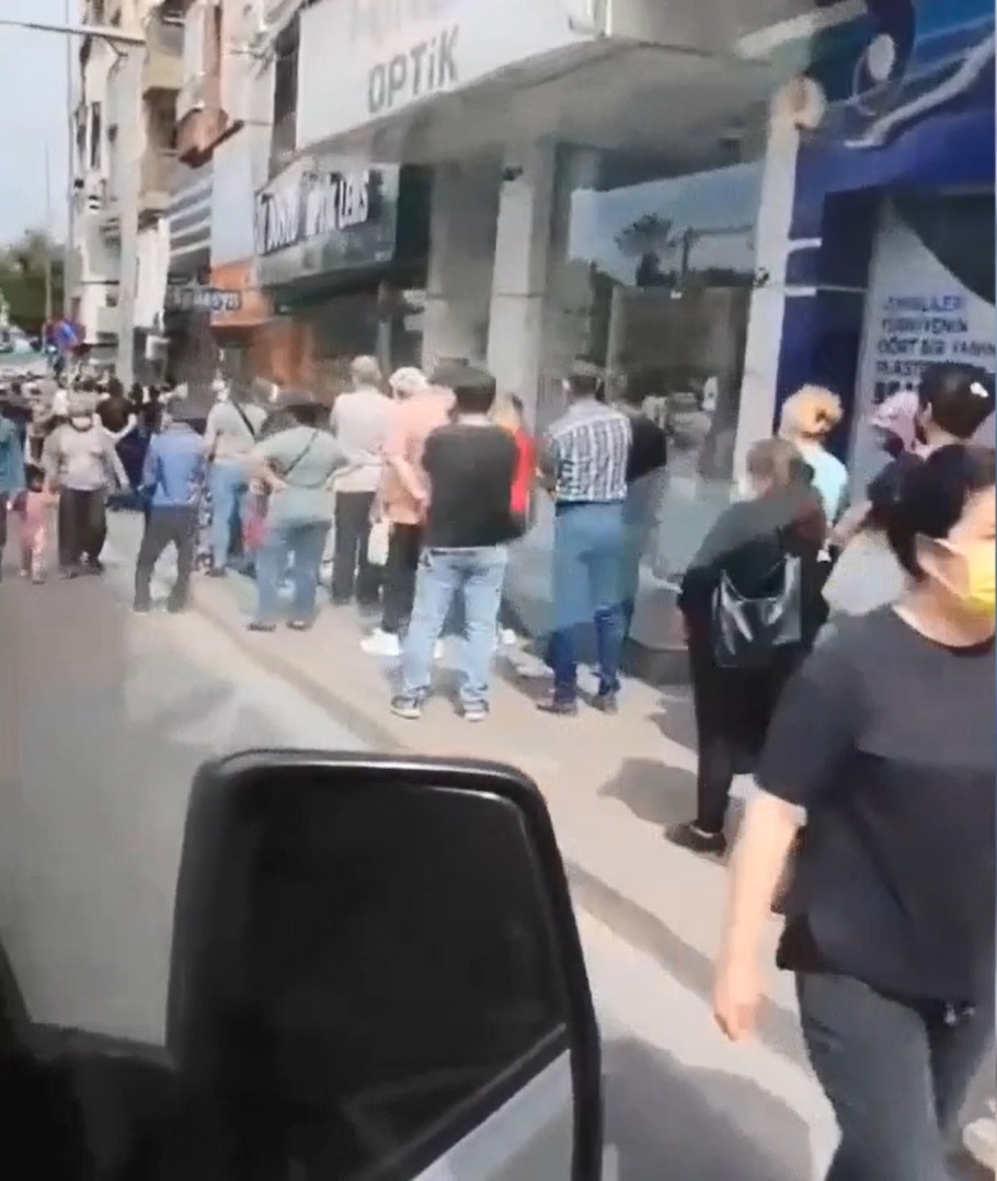 Tam kapanmada, kısa çalışma ödeneği kuyruğu