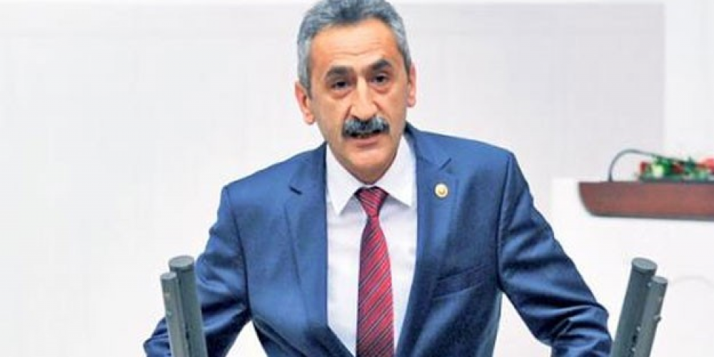 CHP’li Adıgüzel’den TFF’a tekpi: “TFF misiniz? Reklam ajansı mı?”