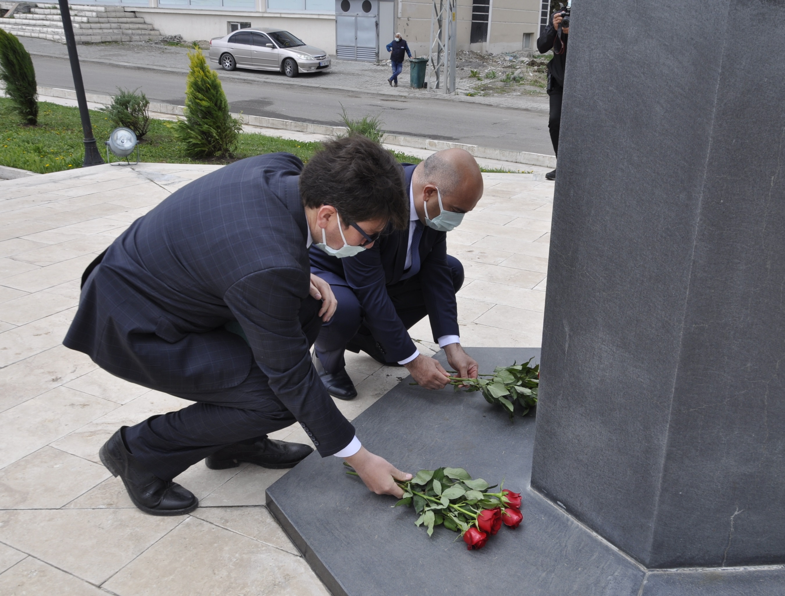 Haydar Aliyev, Kars’ta anıldı…
