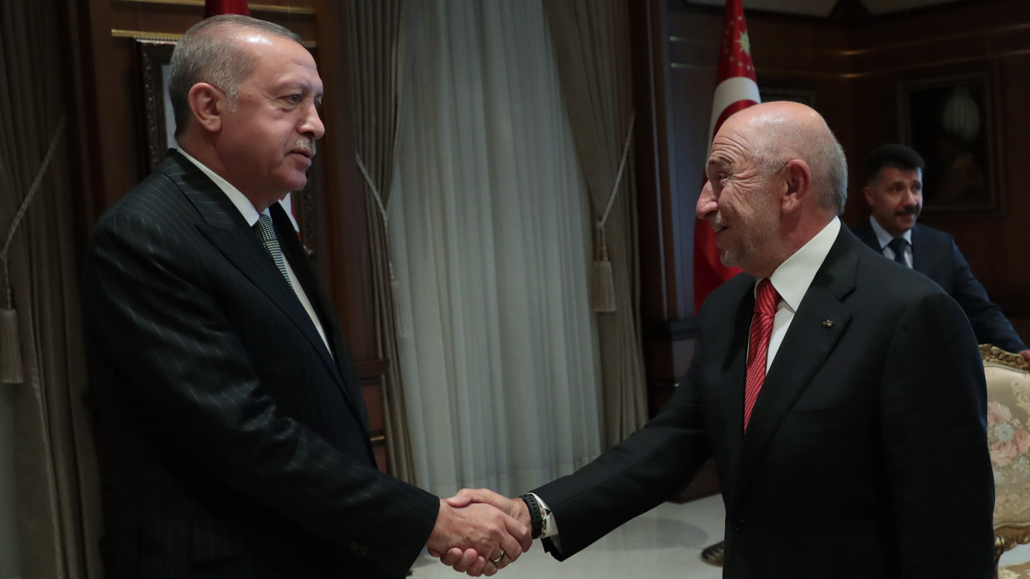 AKP'nin gözbebeği yandaş şirketten alamadığı ihale için şikayet!