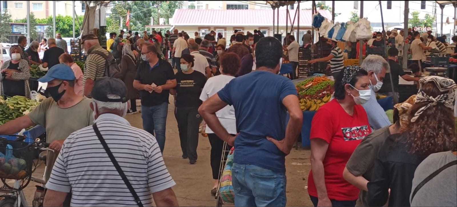 Mersin’de sem pazarına yoğun ilgi…