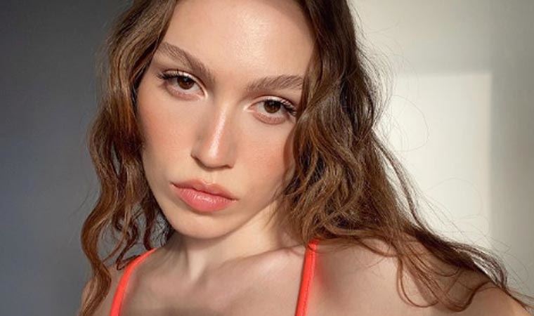 Duygu Özaslan'dan, bikinili fotoğrafına gelen yorum ifşası!