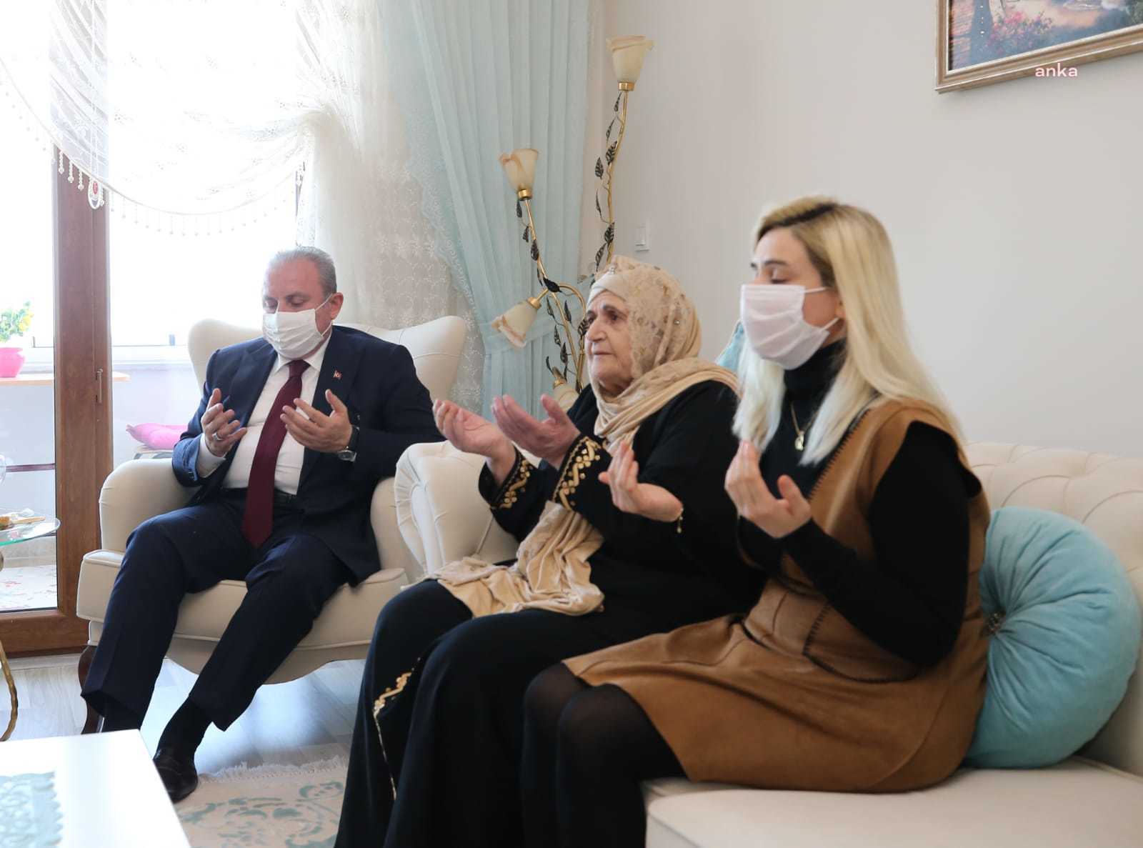 TBMM Başkanı Şentop, şehit ailesini ziyaret etti…Normalleşme için tarih verdi...