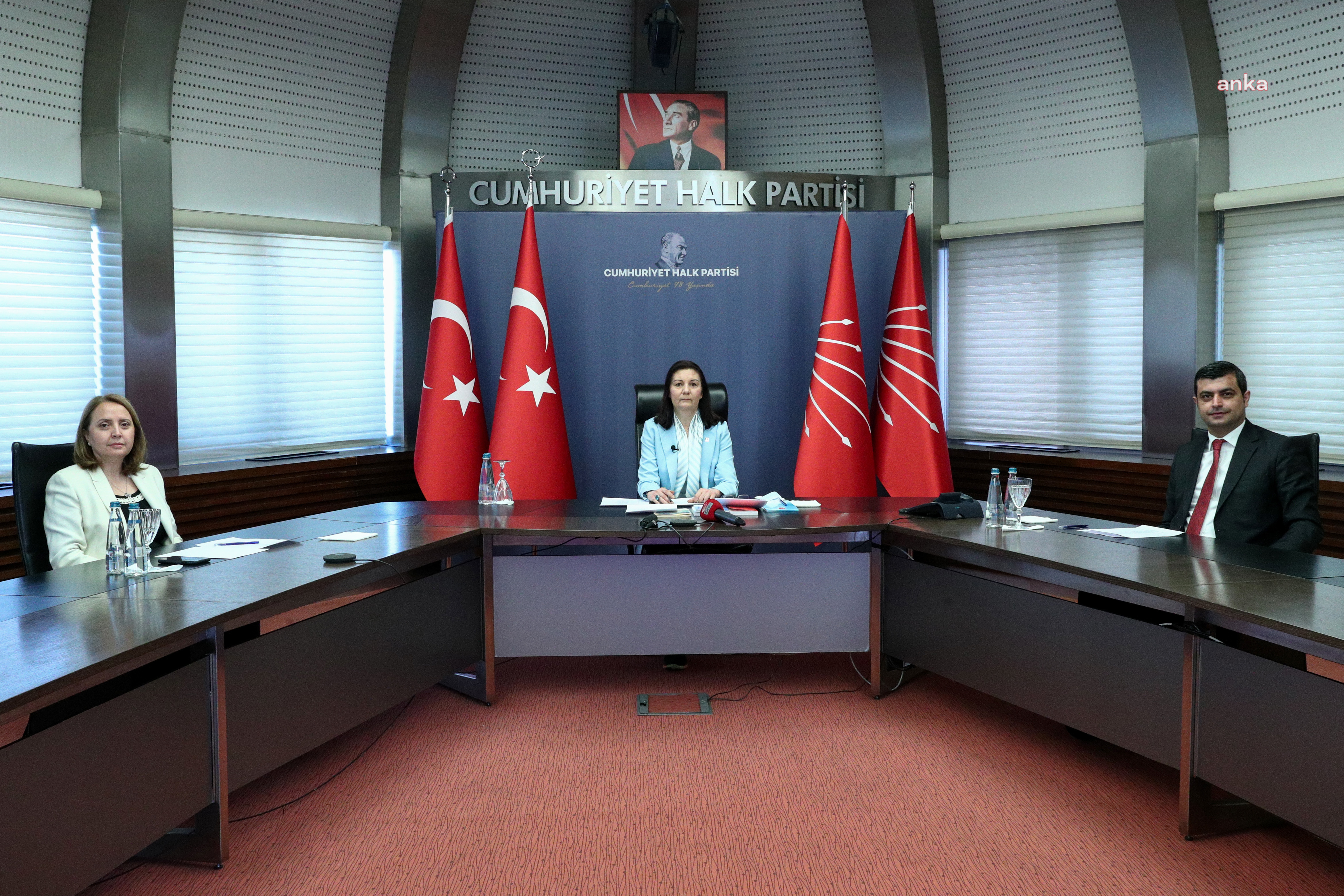 CHP heyeti, siyasi partilerle bayramlaştı…