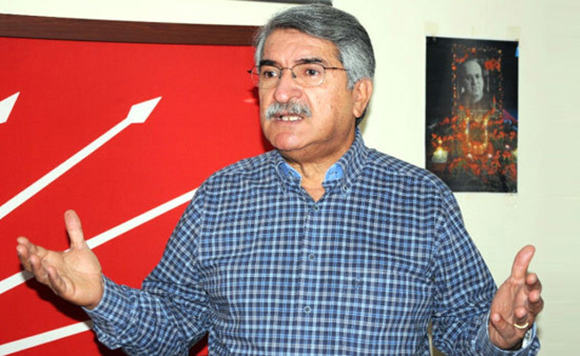 Fikri Sağlar: Beni kapının önüne koymakla tehdit ediyorlar