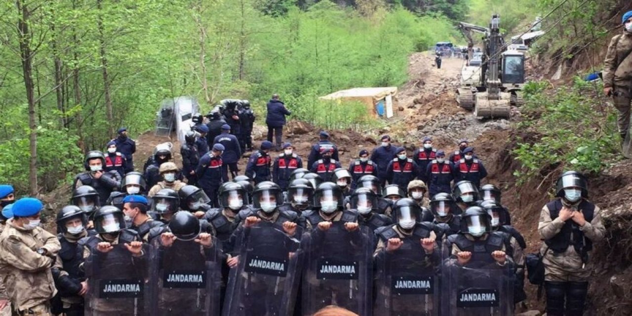 İkizdere’de gösteri ve yürüyüşlere yasak geldi