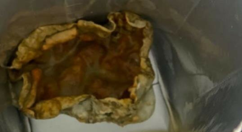 Turizm Bakanı Ersoy’un eşi meyve suyu paketinden çıkanı böyle deşifre etti!