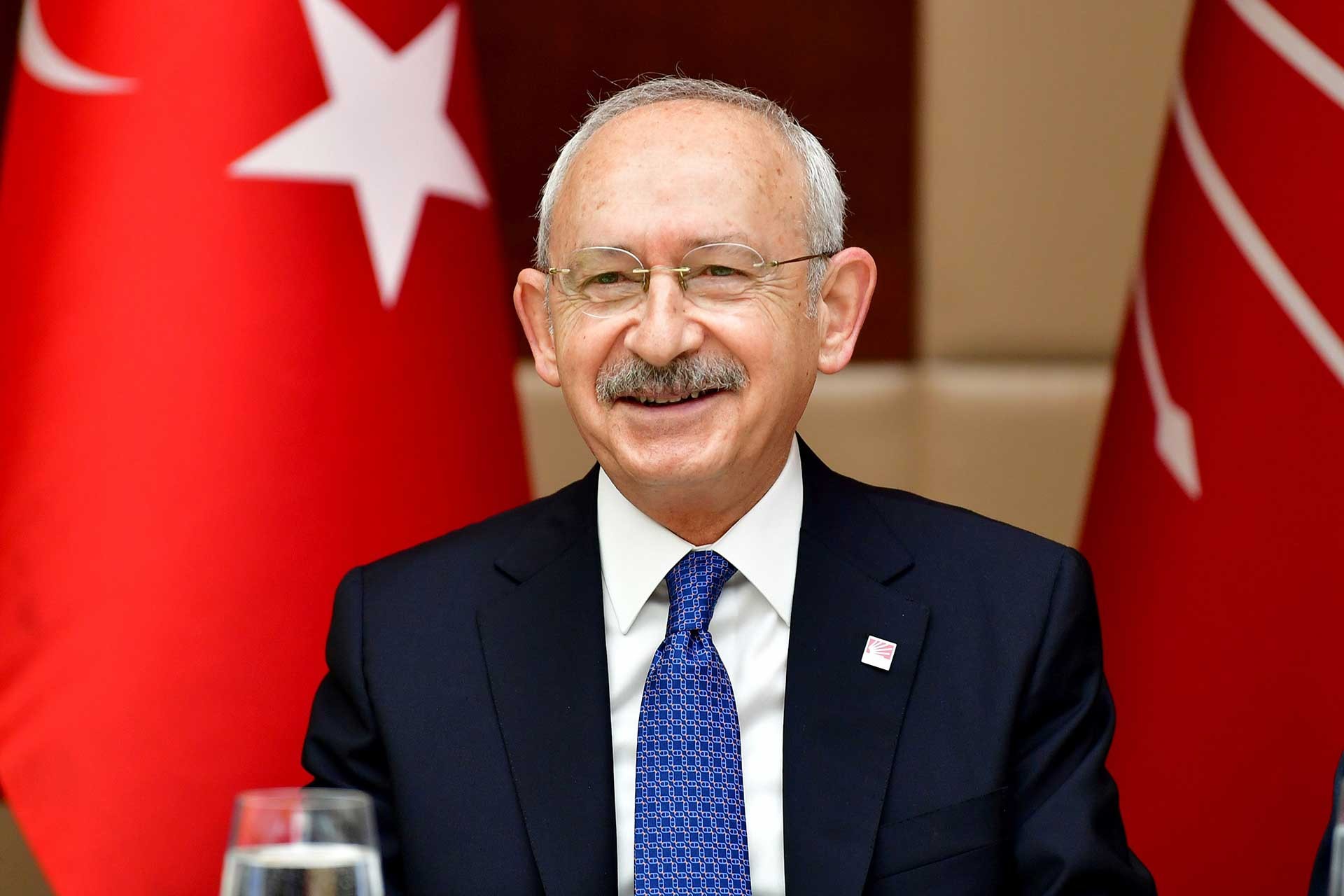 Kılıçdaroğlu'ndan Beşiktaş'a tebrik