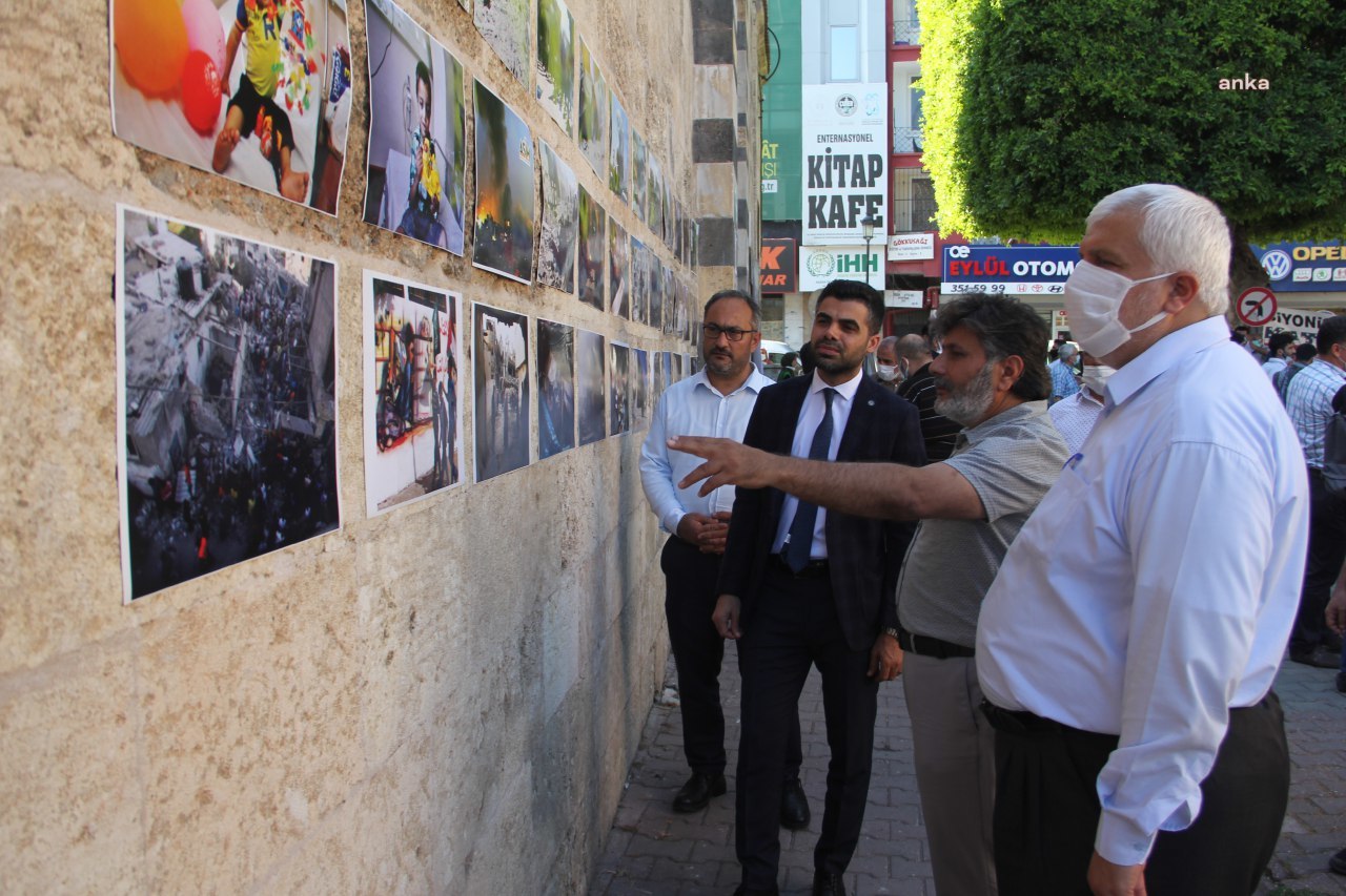 Adana’da Filistinlilere sergi ile destek…