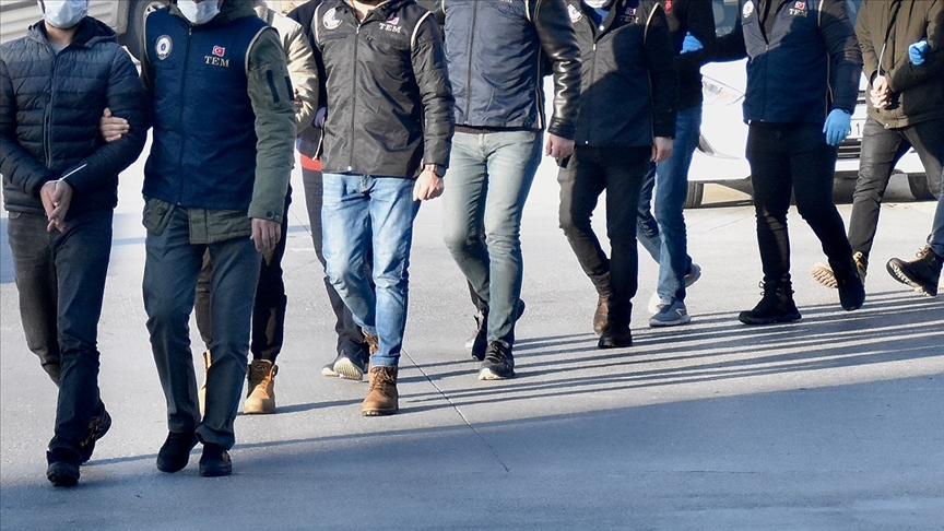 FETÖ'nün 'adalet' örgütlenmesine dev operasyon! 60 gözaltı