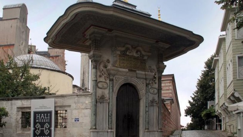 Ayasofya ibadete açıldıktan sonra sessiz sedasız o yeri kapattılar