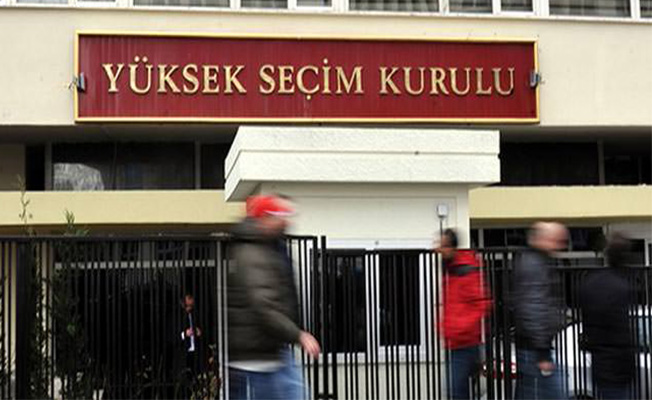 CHP, 10 YSK üyesi hakkında suç duyurusunda bulundu