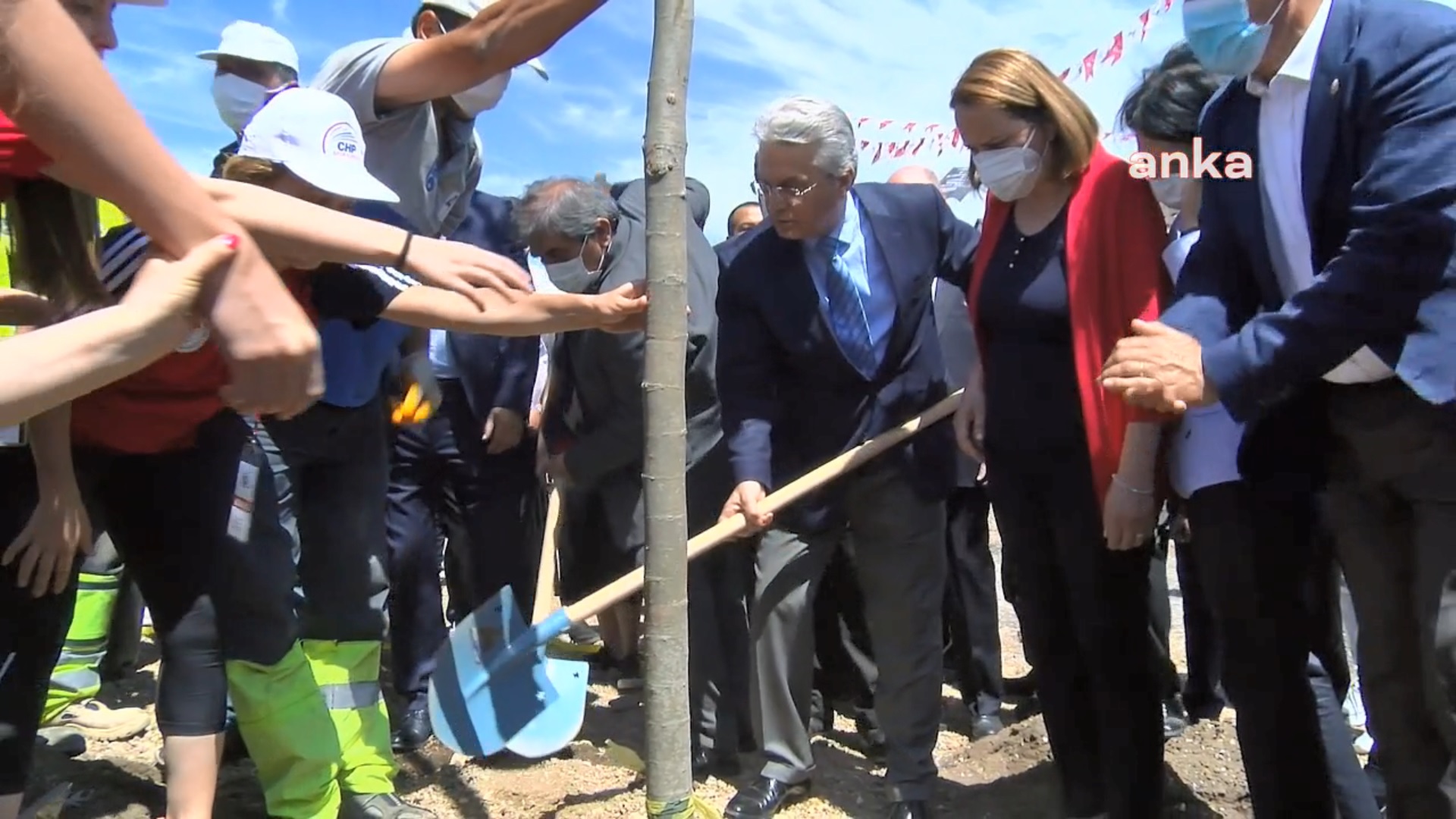 CHP, 19 Mayıs Ormanı’na 1919 ağaç dikti…