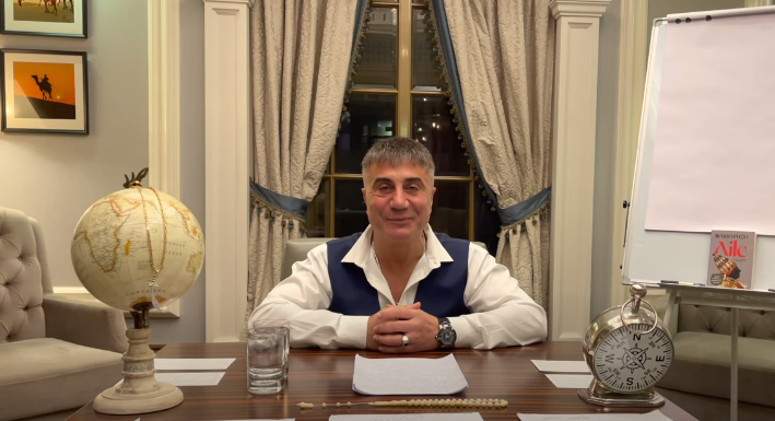 Sedat Peker'den 8. video geldi!  "Fırtınalarla büyüyenler rüzgarlarla yıkılmazlar"