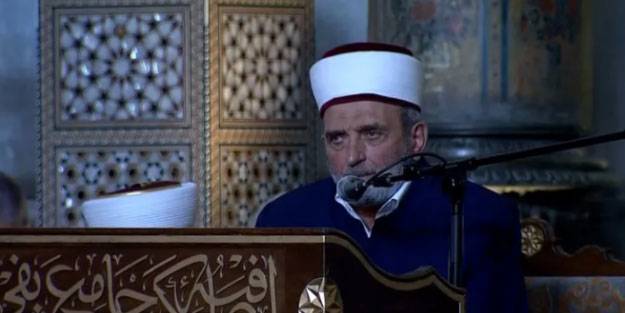 Erdoğan'ın karşısında Atatürk'e hakaret eden imama imam hatipliler tepki gösterdi!