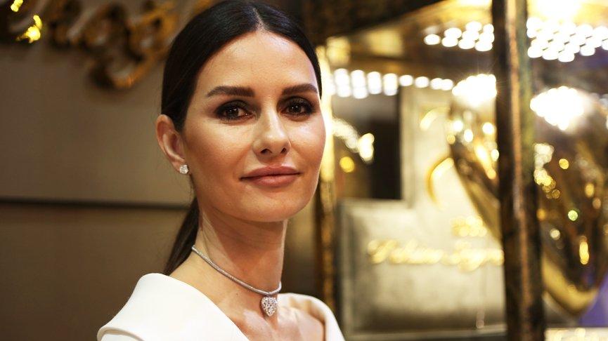 Yasemin Özilhan bikinili fotoğrafıyla dikkat çekti!