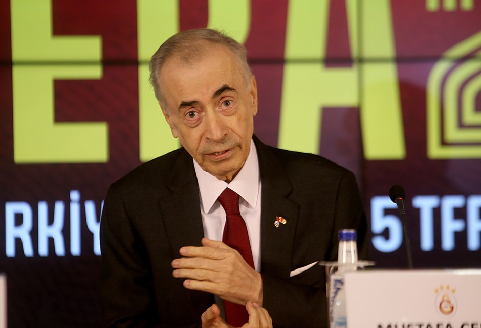 Mustafa Cengiz sosyal medyayı bırakıyor