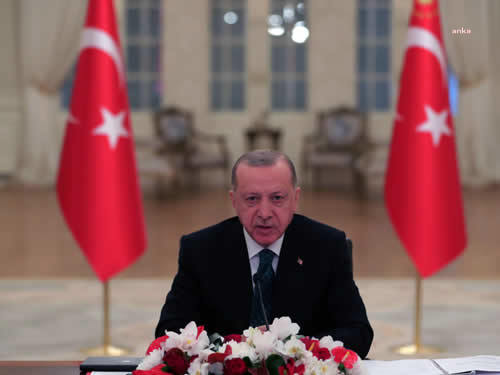 Cumhurbaşkanı Erdoğan, canlı yayında çıkacak… Bir yıl sonra TRT 1’de gazetecilerin sorularını yanıtlayacak…