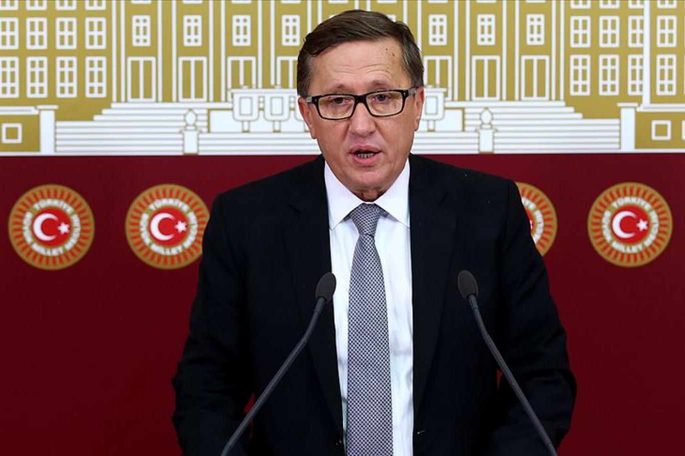 İYİ Partili Türkkan’dan normalleşme tepkisi: “Virüs şeytan gibi gece dolaşıyor”