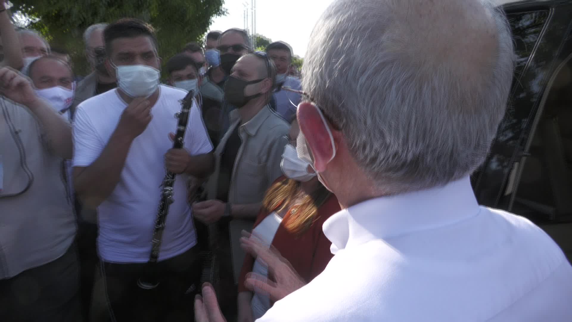 Kılıçdaroğlu müzisyenlerin dertlerini dinledi