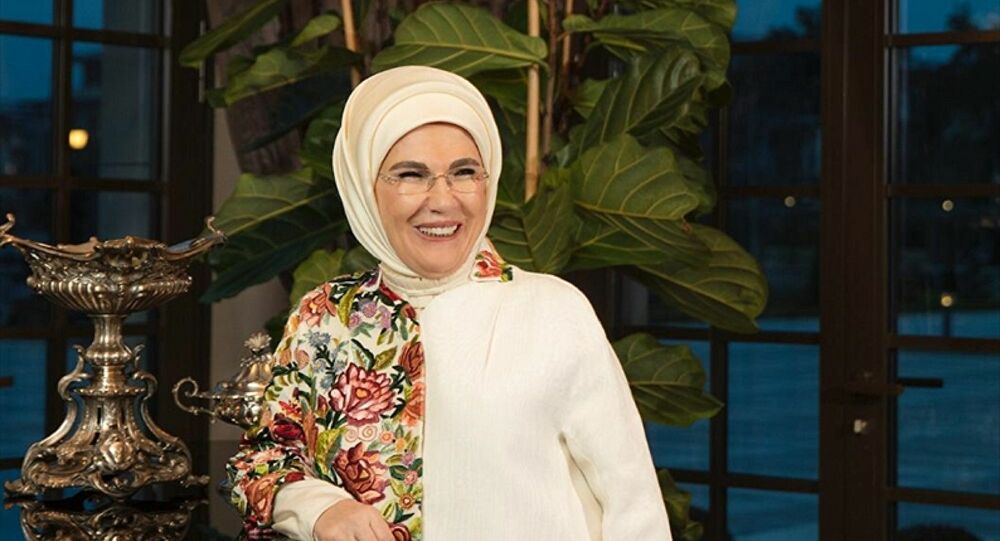 Yeni Şafak'ta Emine Erdoğan sesleri yükseliyor! "Bu işi hanımefendi çözer!"