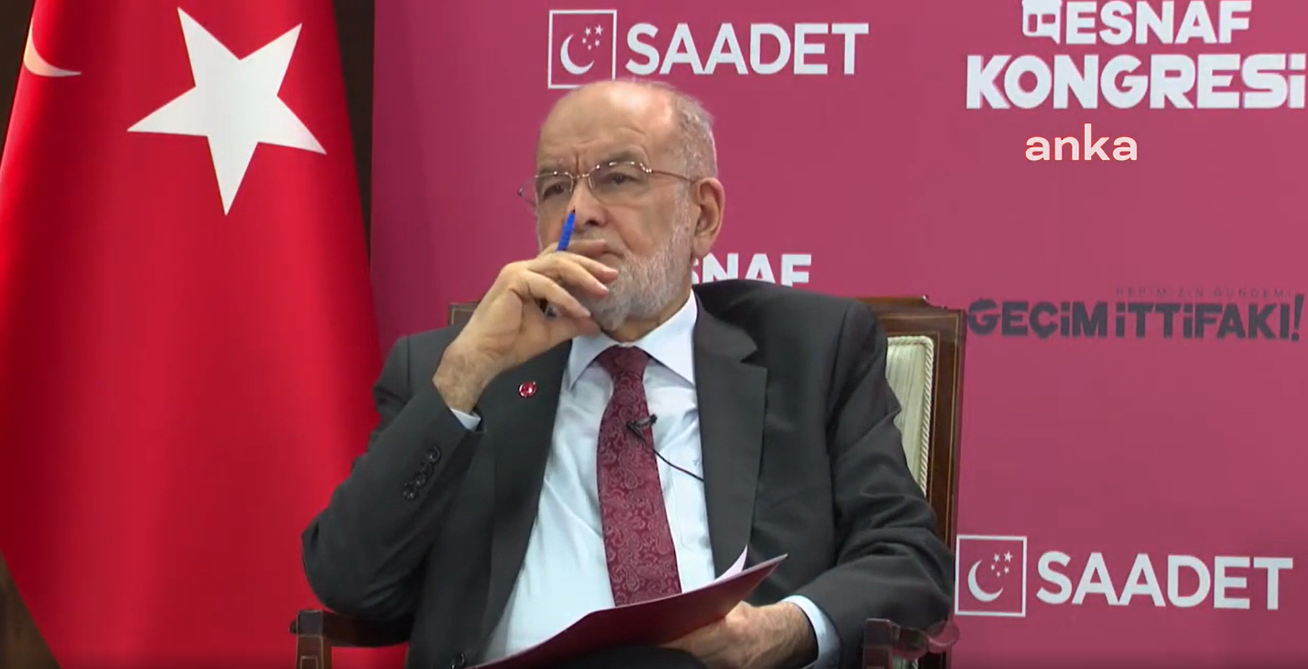 Saadet Partisi, esnaf için kongre düzenledi… Esnaf: “Devlet alacağı para için bize hibe verdi”