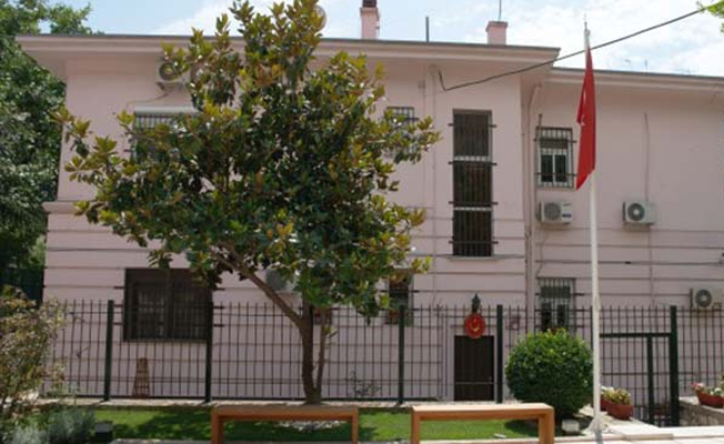 Kayıplara karışan konsolosluk çalışanları hakkında 'FETÖ' iddiası