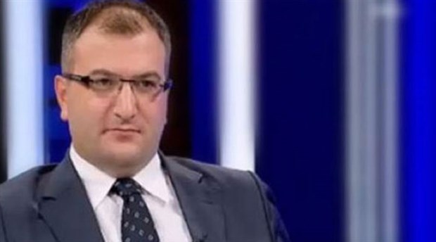 Sedat Peker'e Cem Küçük'ten yanıt geldi: ''Elinden geleni ardına koyma"