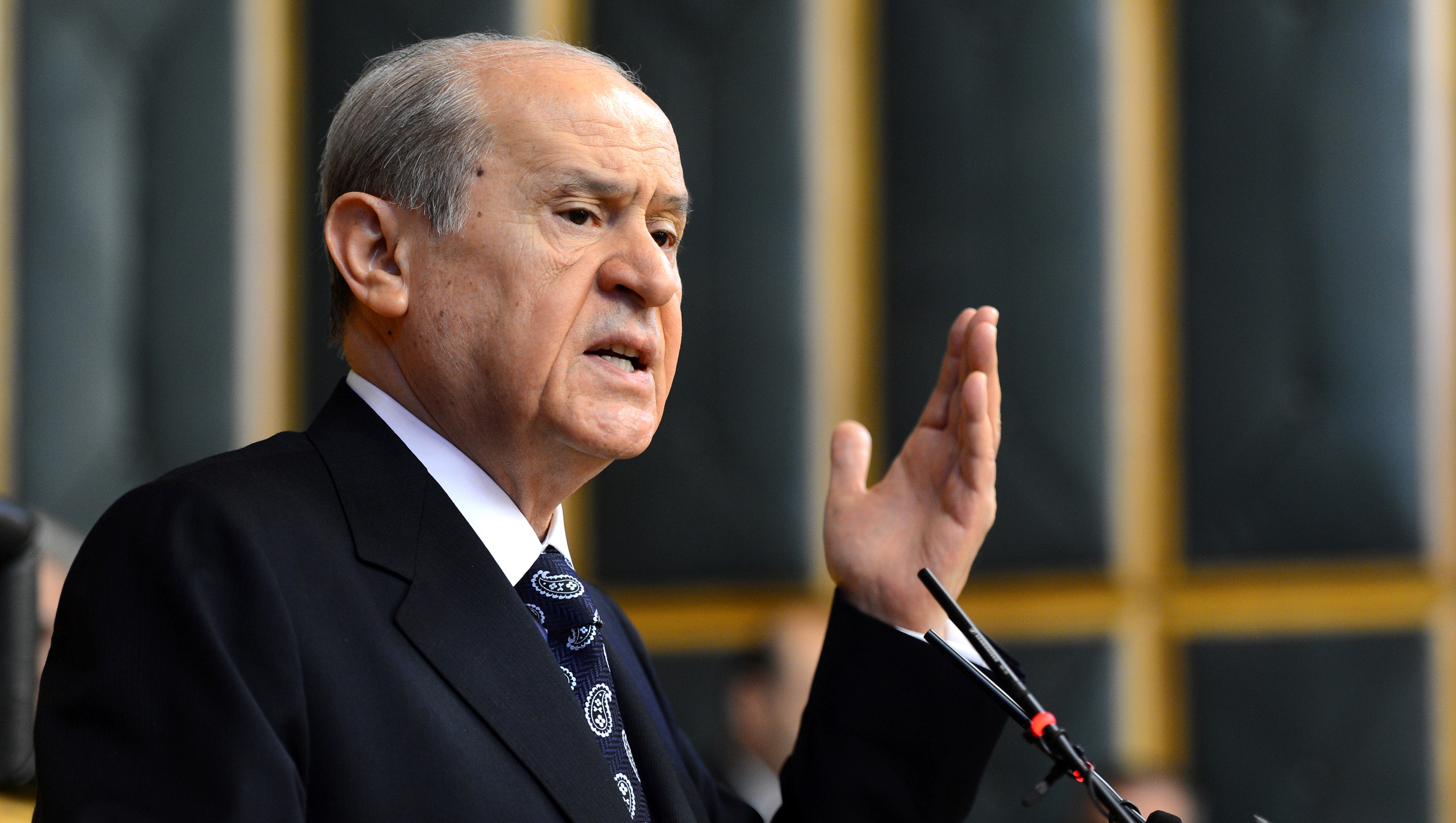 Devlet Bahçeli bu kez de Ahmet Şık'ı hedef aldı!